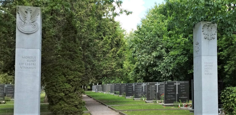 Największy cmentarz wojenny w Polsce