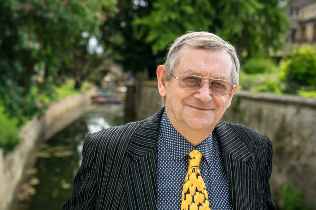 Prof. Norman Davies.