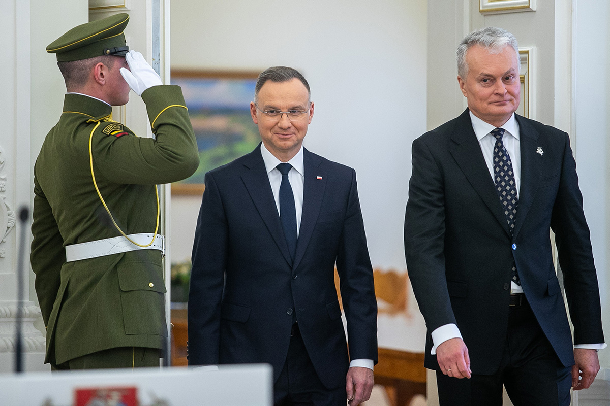 Prezydenci Litwy i Polski, Gitanas Nausėda i Andrzej Duda, w ramach obchodów 161. rocznicy wybuchu Powstania Styczniowego, spotkali się w Wilnie.