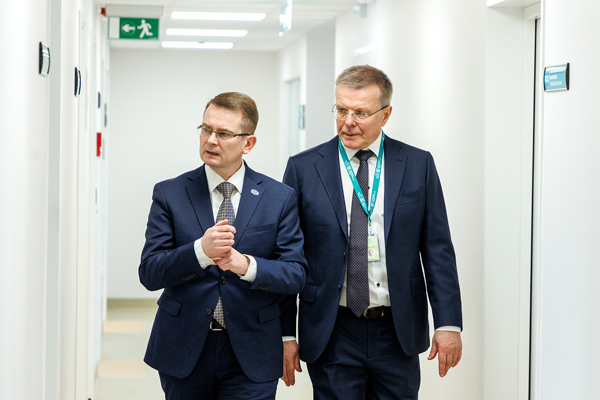 Minister ochrony zdrowia Arūnas Dulkys jest przekonany, że inwestycja w remont Republikańskiego Centrum Uzależnień jest wyraźnym sygnałem dla pacjentów i społeczeństwa.