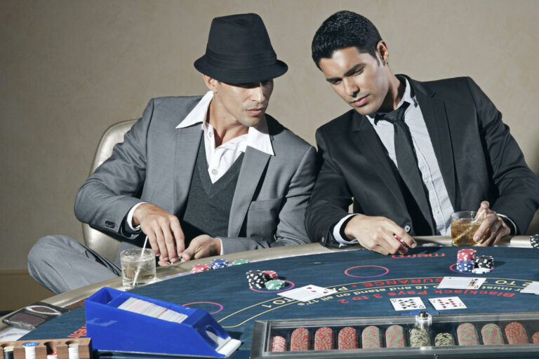 Hazard stwarza takie samo ryzyko uzależnienia jak alkohol czy tytoń.