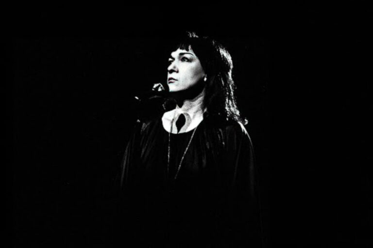 Ewa Demarczyk podczas trasy po Stanach Zjednoczonych w 1987 r. Styczniowy koncert w Nowym Jorku.
