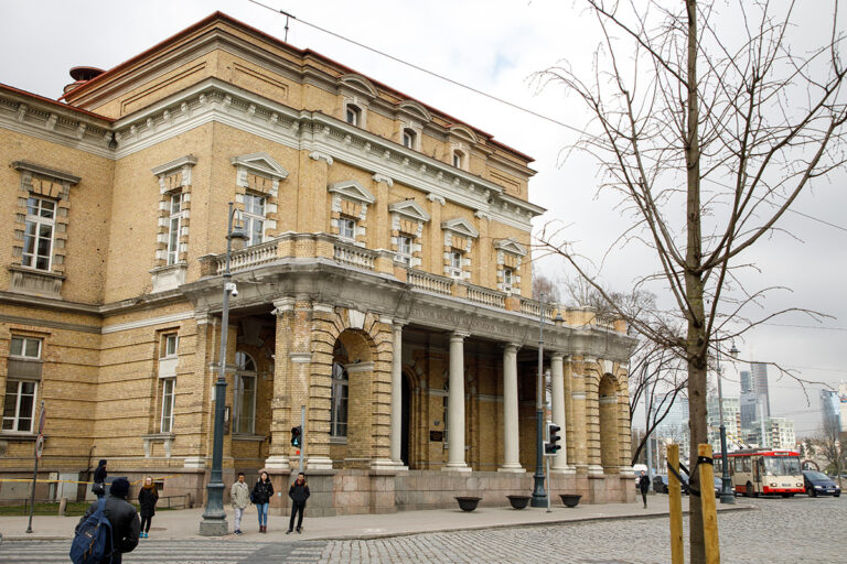 Pałac przy Zygmuntowskiej należał do hrabiny Klementyny Tyszkiewiczowej.