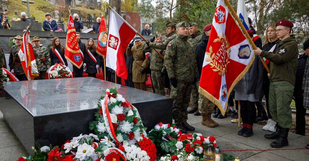 Apel SKOnSR z okazji 11 listopada. „Troska o zachowanie miejsca pamięci”