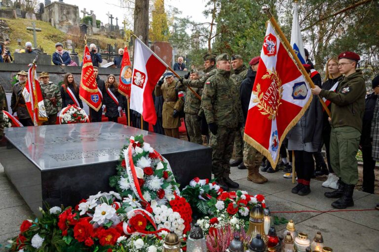 Centralne obchody 11 listopada na Litwie skupiają się tradycyjnie przy Mauzoleum Matki i Serca Syna na Rossie.