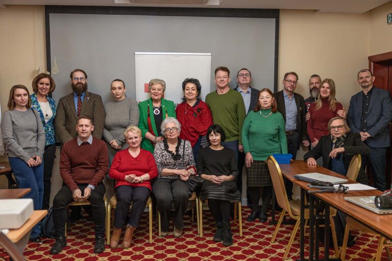 Odbył się Zjazd Federacji Mediów Polskich na Wschodzie, na którym wyłoniono nowe władze federacji. Nową prezes została Halina Szczotka (w górnym rzędzie, czwarta od lewej).