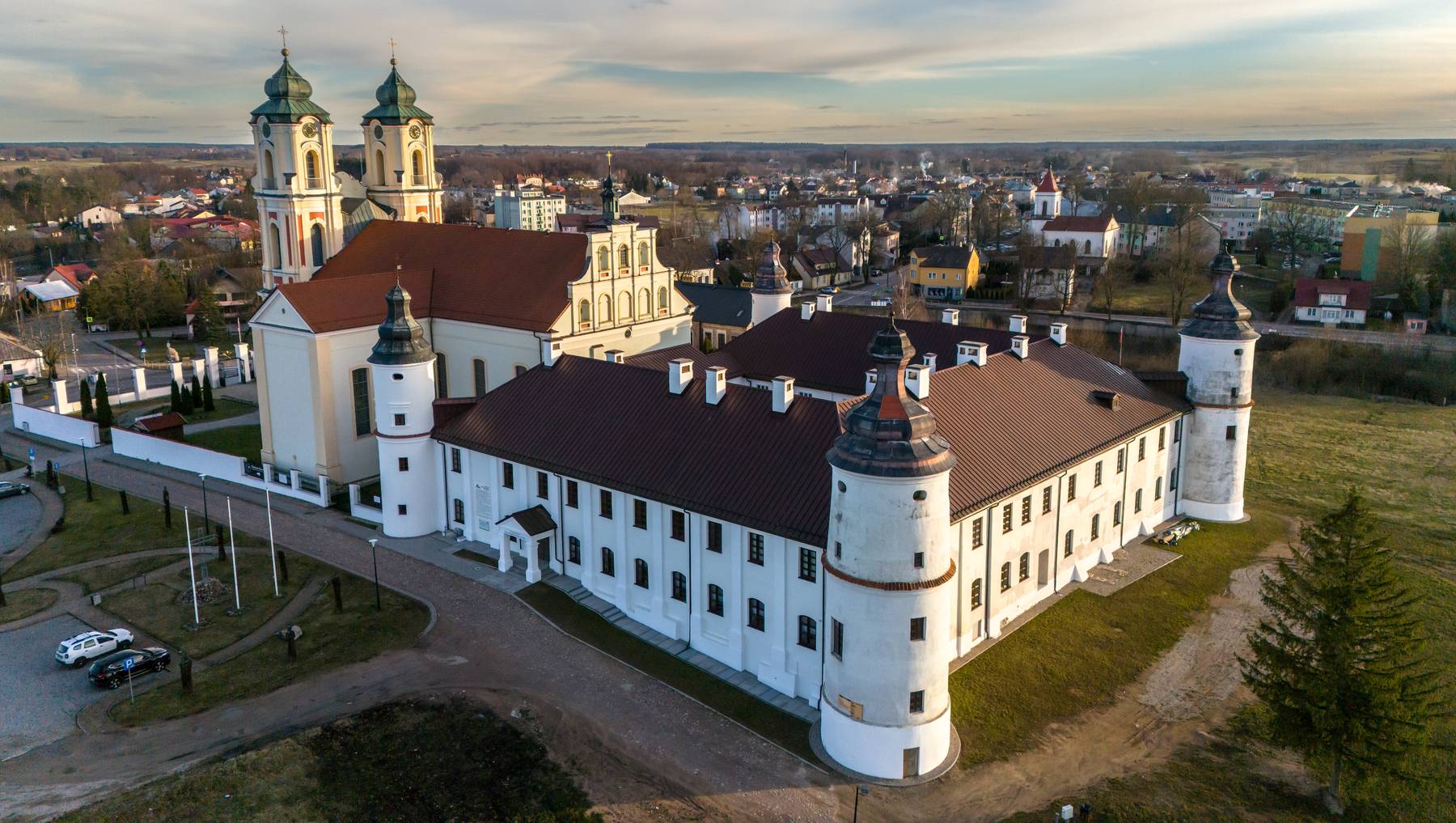 Podominikański klasztor w Sejnach.