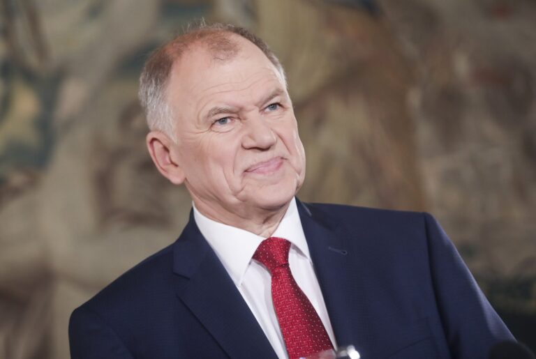 Vytenis P. Andriukaitis.