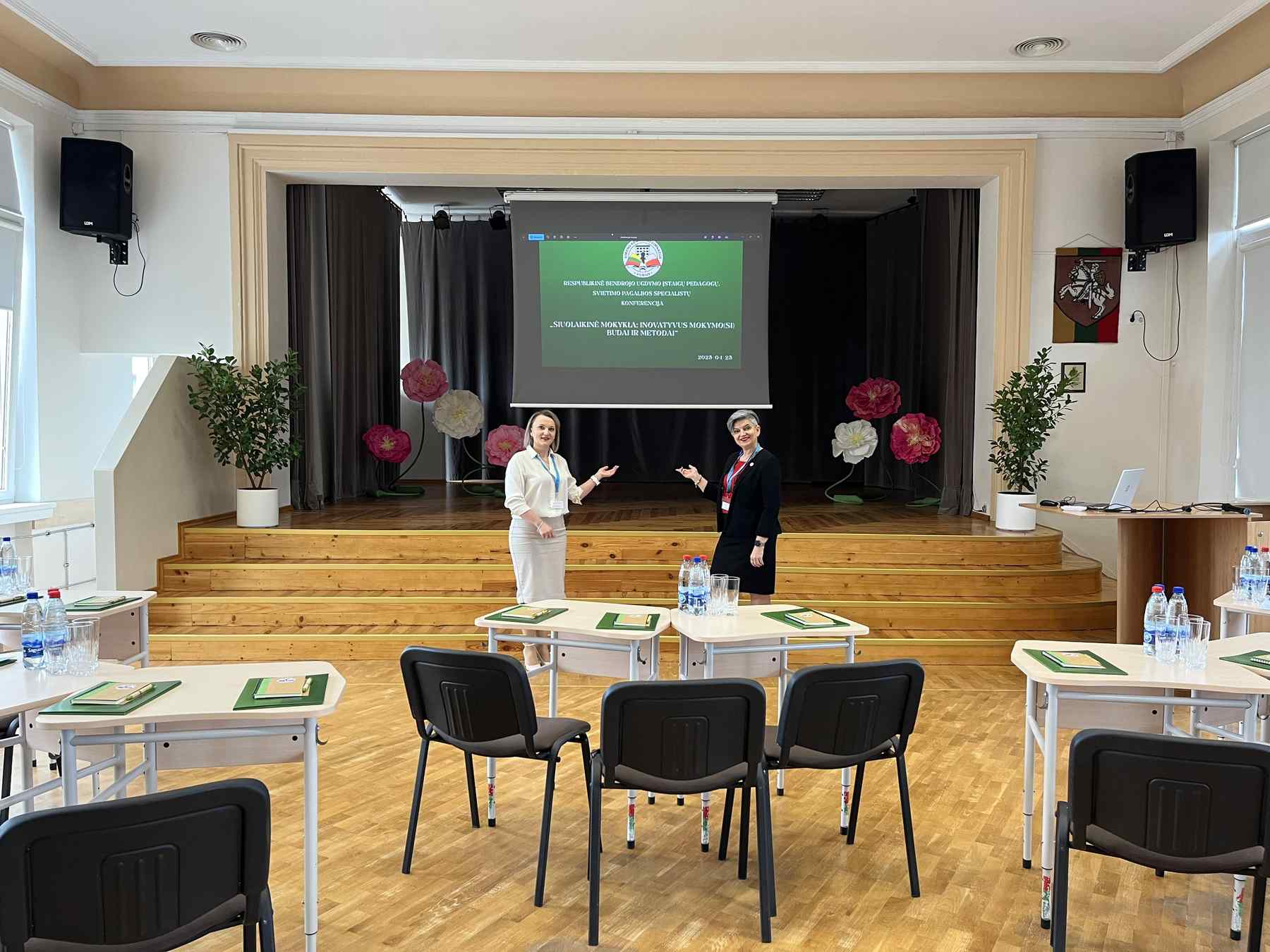 Konferencję zorganizowały i moderowały wicedyrektorki ds. nauczania w Gimnazjum im. Szymona Konarskiego w Wilnie — Lucija Kołpak i Olga Jurkevičienė.