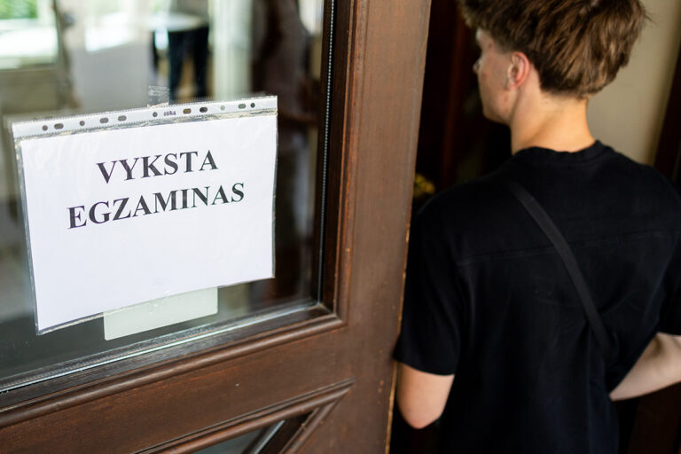 Egzamin z języka litewskiego i literatury odbył się we środę.