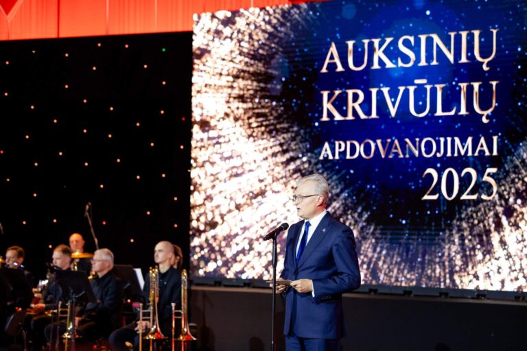 Prezydent Gitanas Nausėda podczas uroczystości wręczenia nagród Złote Krywuły.