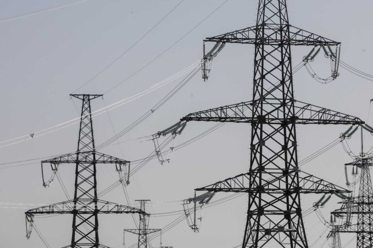 Większość prądu na Litwie była w ubiegłym tygodniu z wiatraków. Mimo to cena wzrosła, Litgrid podał przyczynę