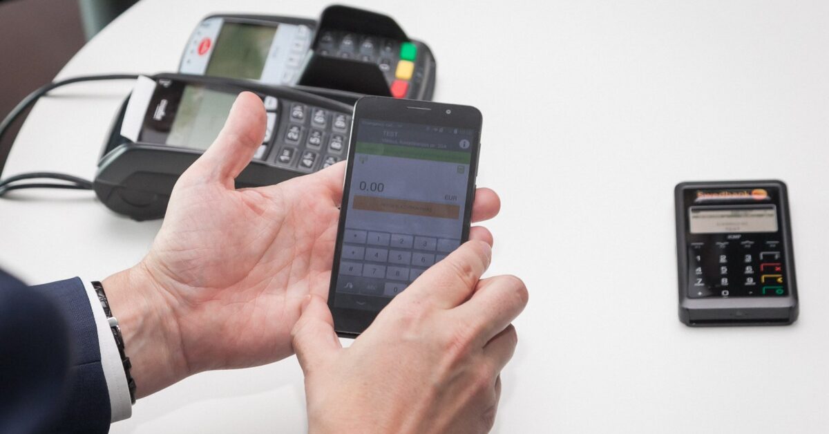 Gotówka na Litwie mniej popularna, a 400 tys. mieszkańców poszło o krok dalej