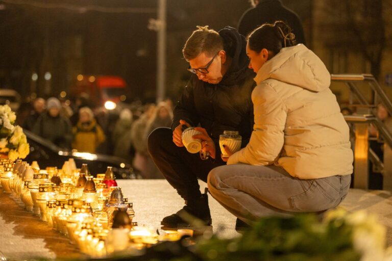 Podwójne zabójstwo, Kowno w żałobie. Podejrzany zatrzymany po dwóch dobach obławy