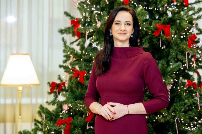 Świąteczne życzenia premier Litwy Ingi Ruginienė. „Okres świąteczny to okazja, by pomóc”