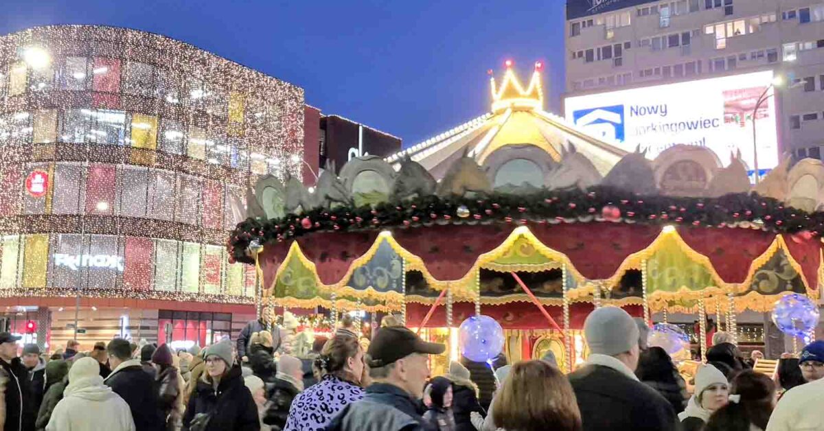 Wabiące pysznościami akcenty wileńskie na jarmarku bożonarodzeniowym w Szczecinie