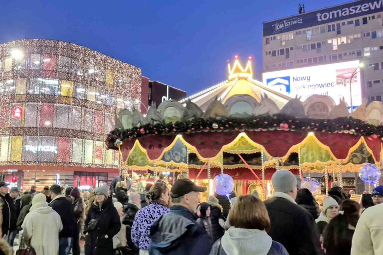 Wabiące pysznościami akcenty wileńskie na jarmarku bożonarodzeniowym w Szczecinie