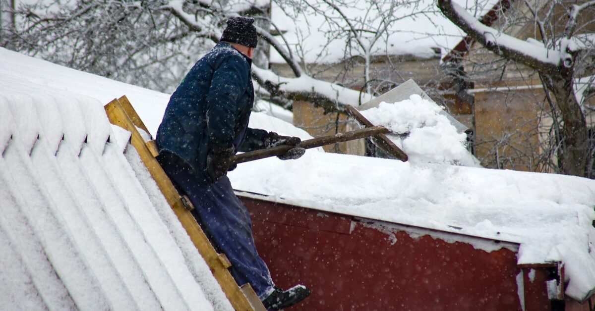 Koszty zimowych zaniedbań rosną — co muszą wiedzieć właściciele budynków?