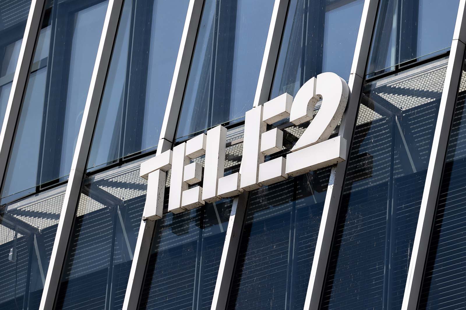 TELE2.