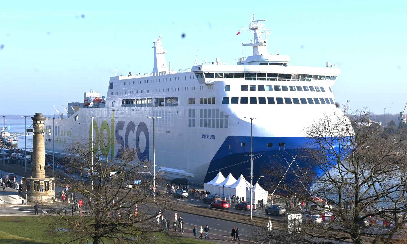 Prom „Jantar Unity”.