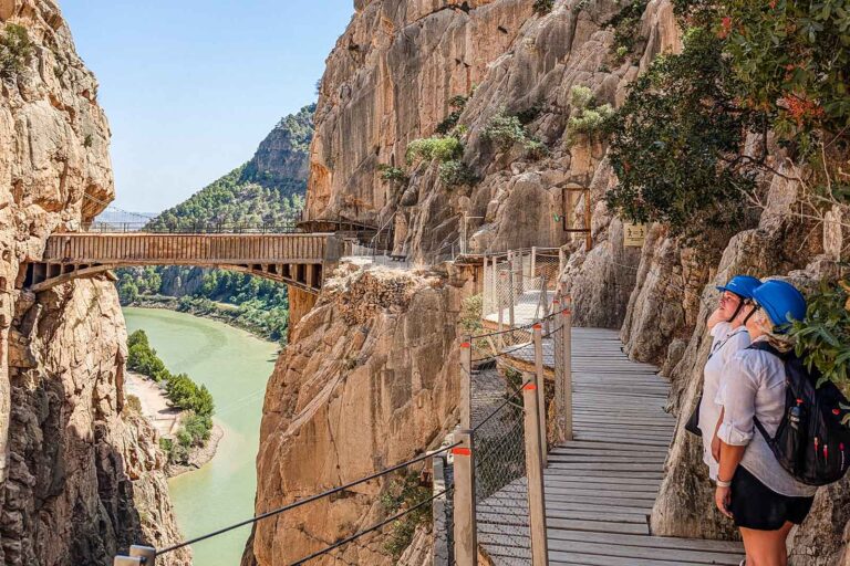 Od Turcji po Japonię – dokąd z Litwy polecimy w tym roku? Połowa „lataczy” planuje latać więcej