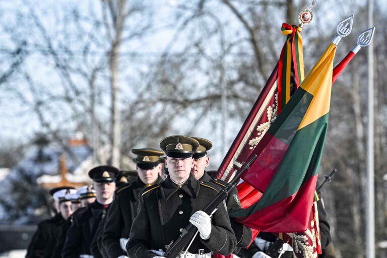 Dzień Odrodzenia Państwa Litewskiego 2026. Na 108. rocznicę — bogaty program i podniesienie flag
