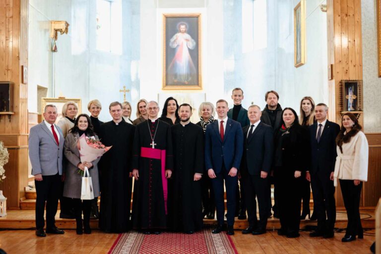 W świetle Miłosierdzia – dziesięciolecie konsekracji kościoła w Czarnym Borze