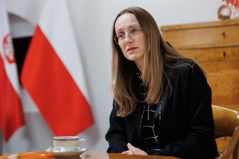 Urszula Starakiewicz-Krawczyk.