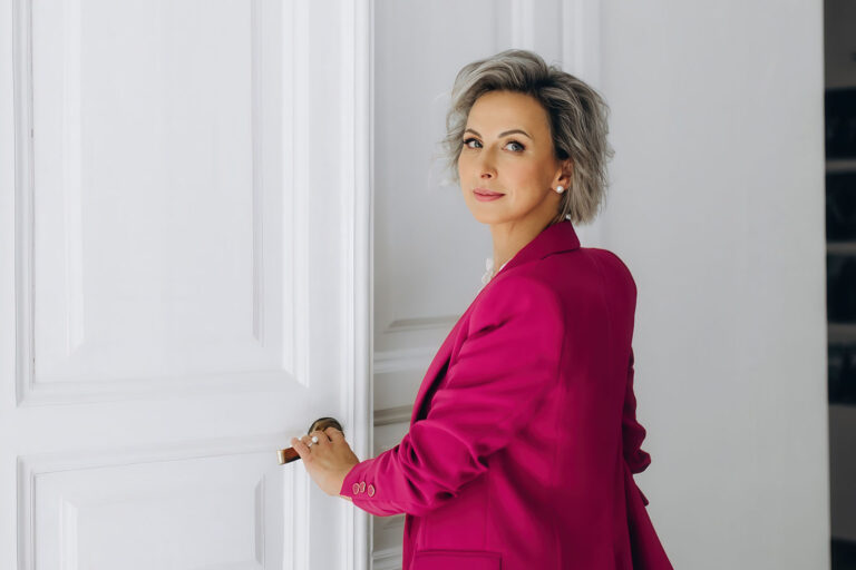 Elżbieta Tolokonikova.