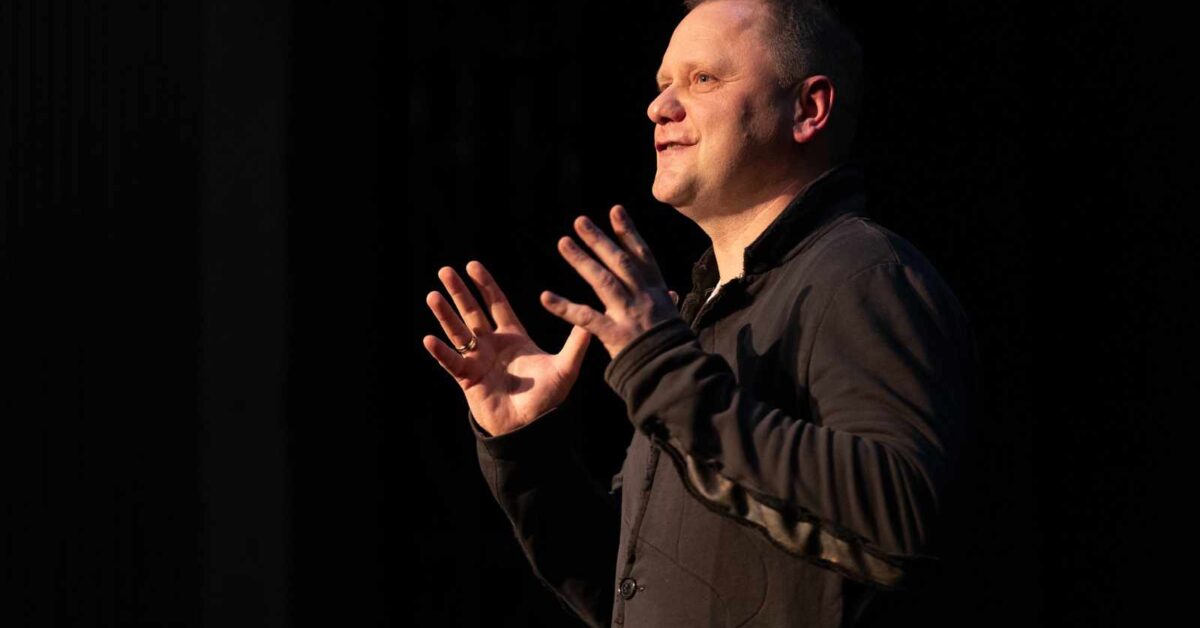 Spektakl „W pokoju nastolatka”, czyli apel do dorosłych