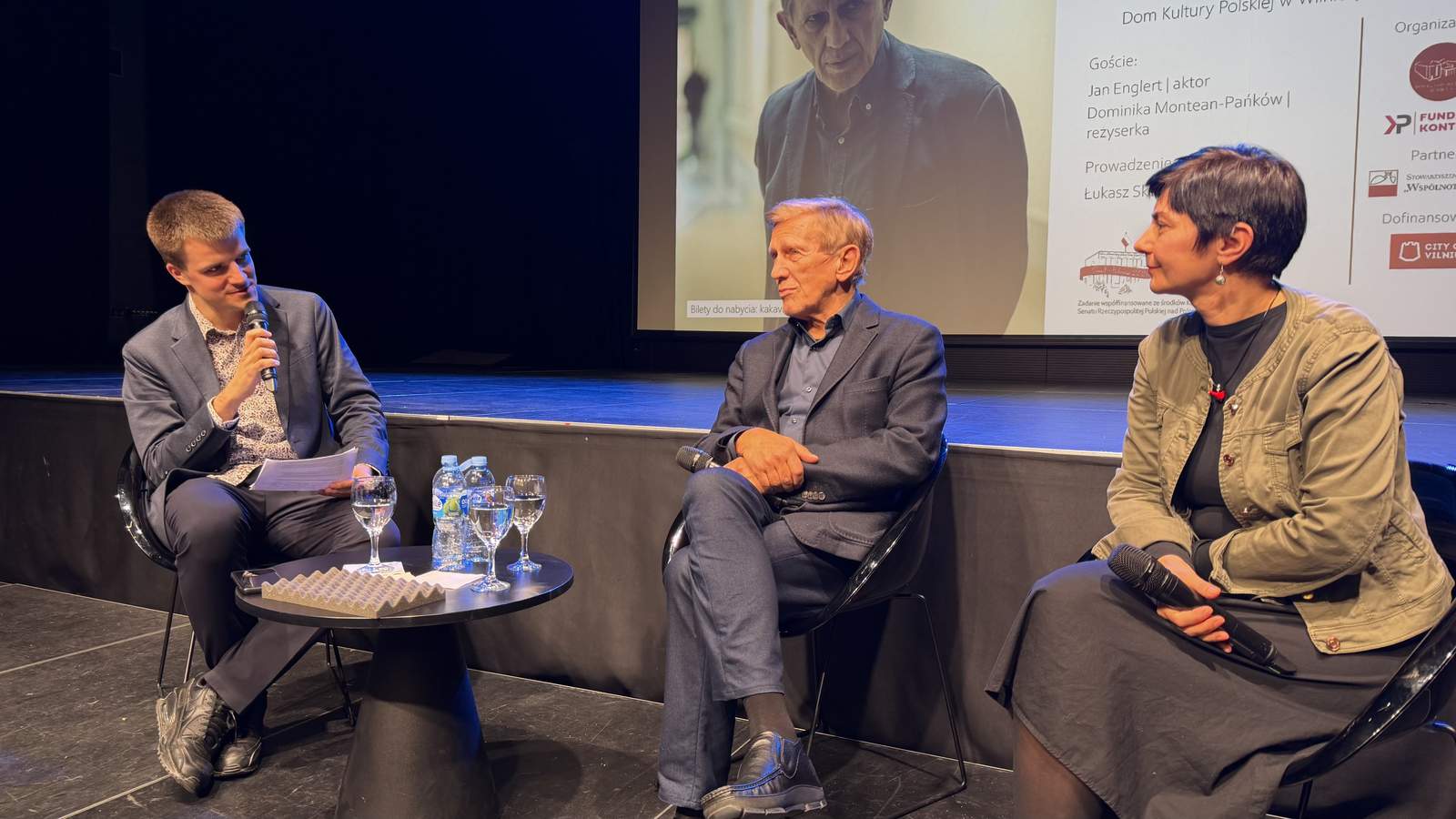 kultura-Englert-2026-03-19-1-PORTAL Aktor Jan Englert (po środku).