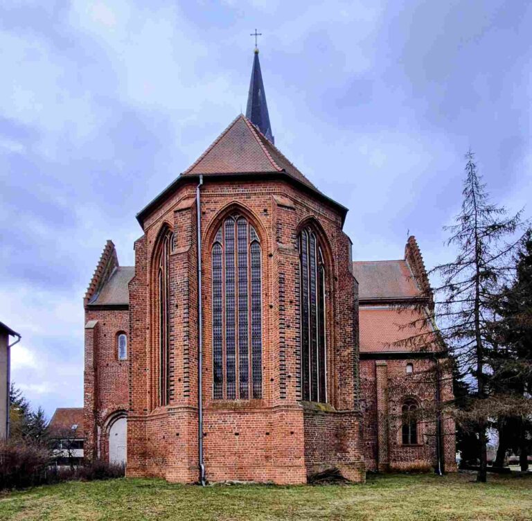 Kościół w Kołbaczu.