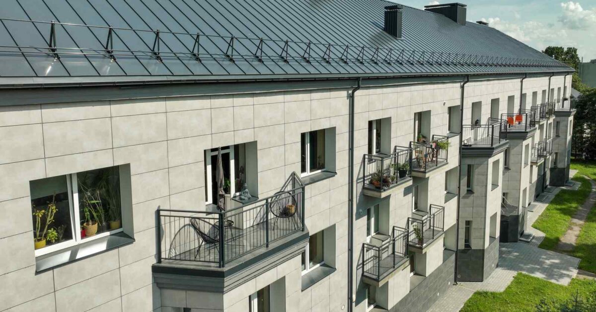 Od stolicy po regiony: coraz więcej mieszkańców traktuje renowację bloków priorytetowo