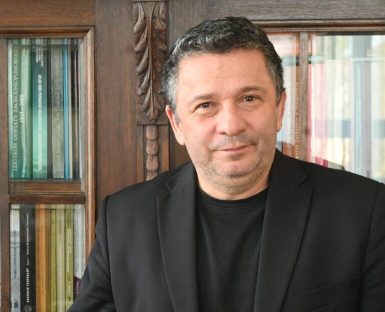 Przemysław Wraga.