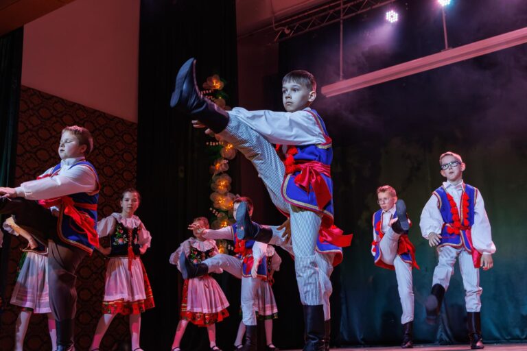 Fotoreportaż z 55-lecia Wileńskiej Szkoły w Leszczyniakach [GALERIA]