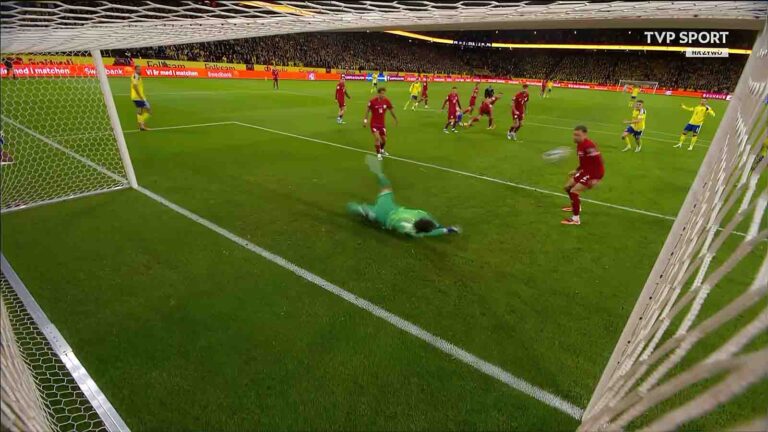 Mecz piłki nożnej.