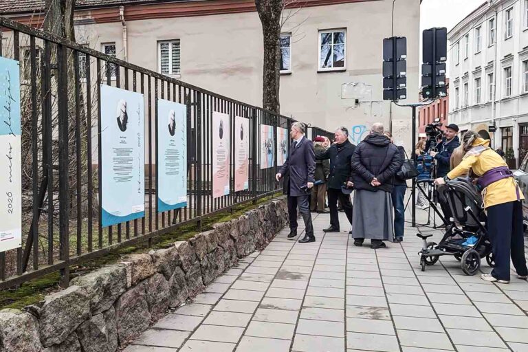 Patroni Roku 2026 na wystawie w Wilnie.