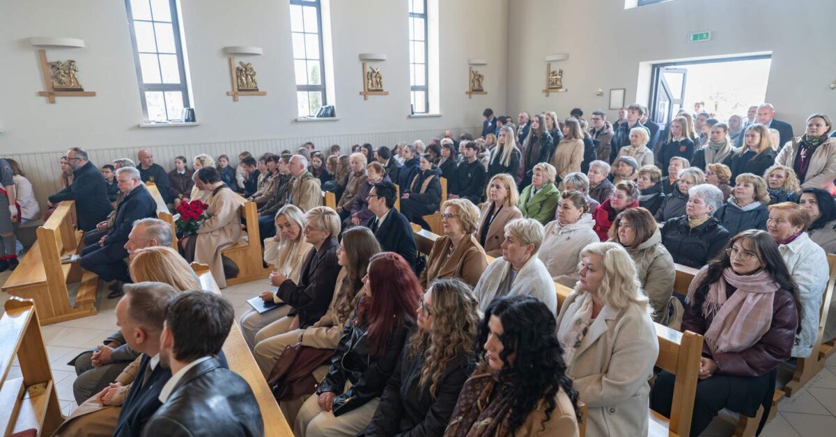 Zdjęcia z gali 80-lecia „Kalinowskiego” w Niemieżu [GALERIA]