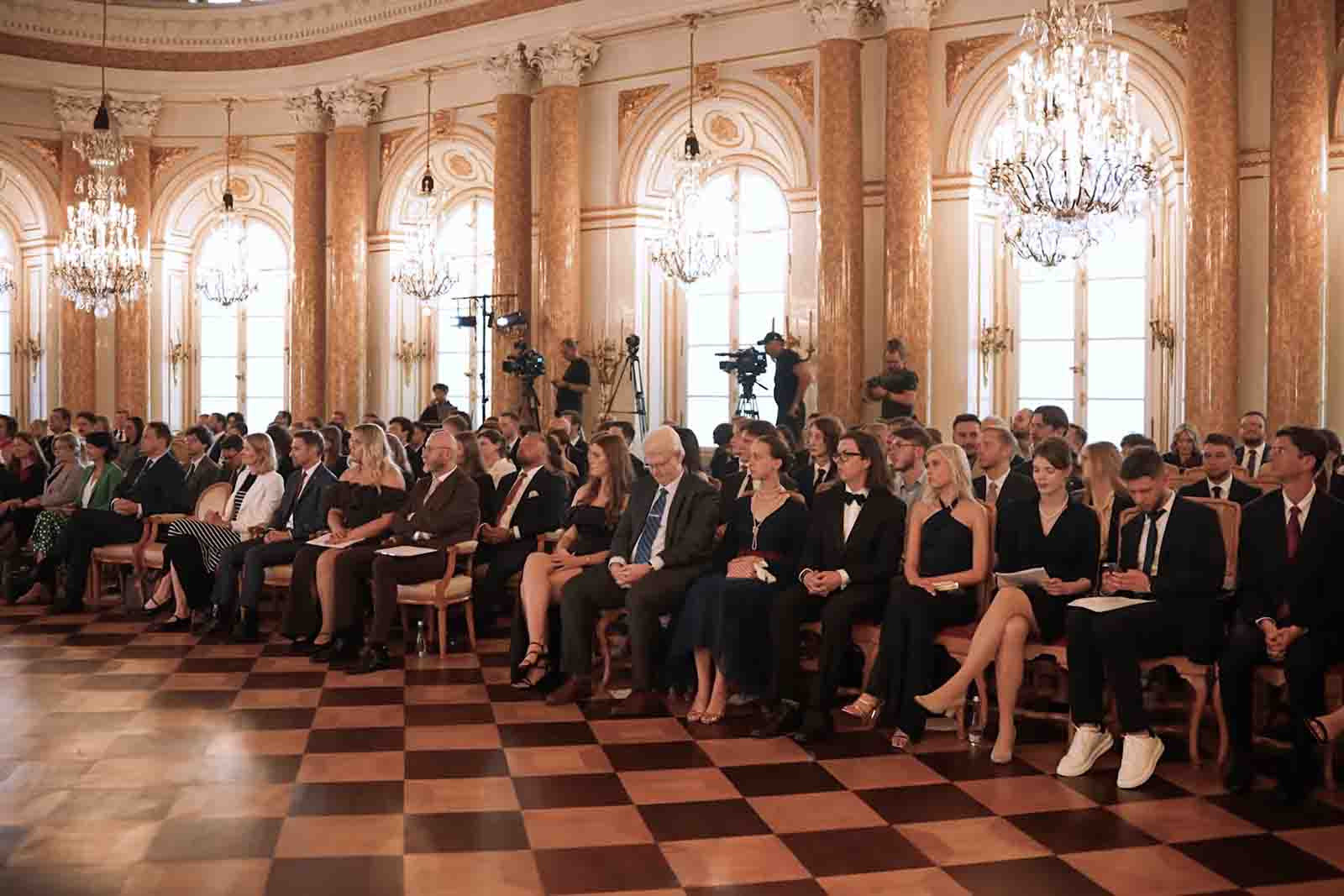 1. edycja programu stypendialnego „Poland. Bussines Adventure”.