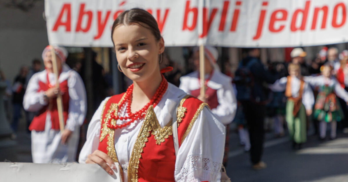 Zdjęcia barwnej Parady Polskości 2026 w Wilnie [GALERIA]