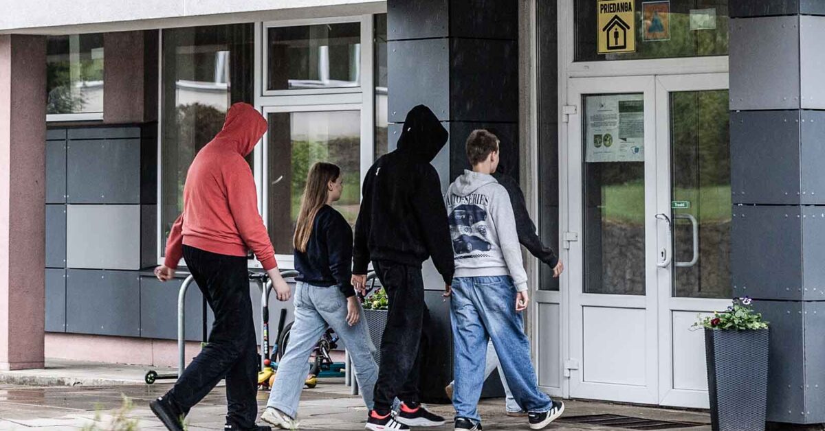 Szkoła w Leszczyniakach stosuje metodę znaną z „Konarskiego” z „Mickiewiczówką”: „Samorząd pozwala”