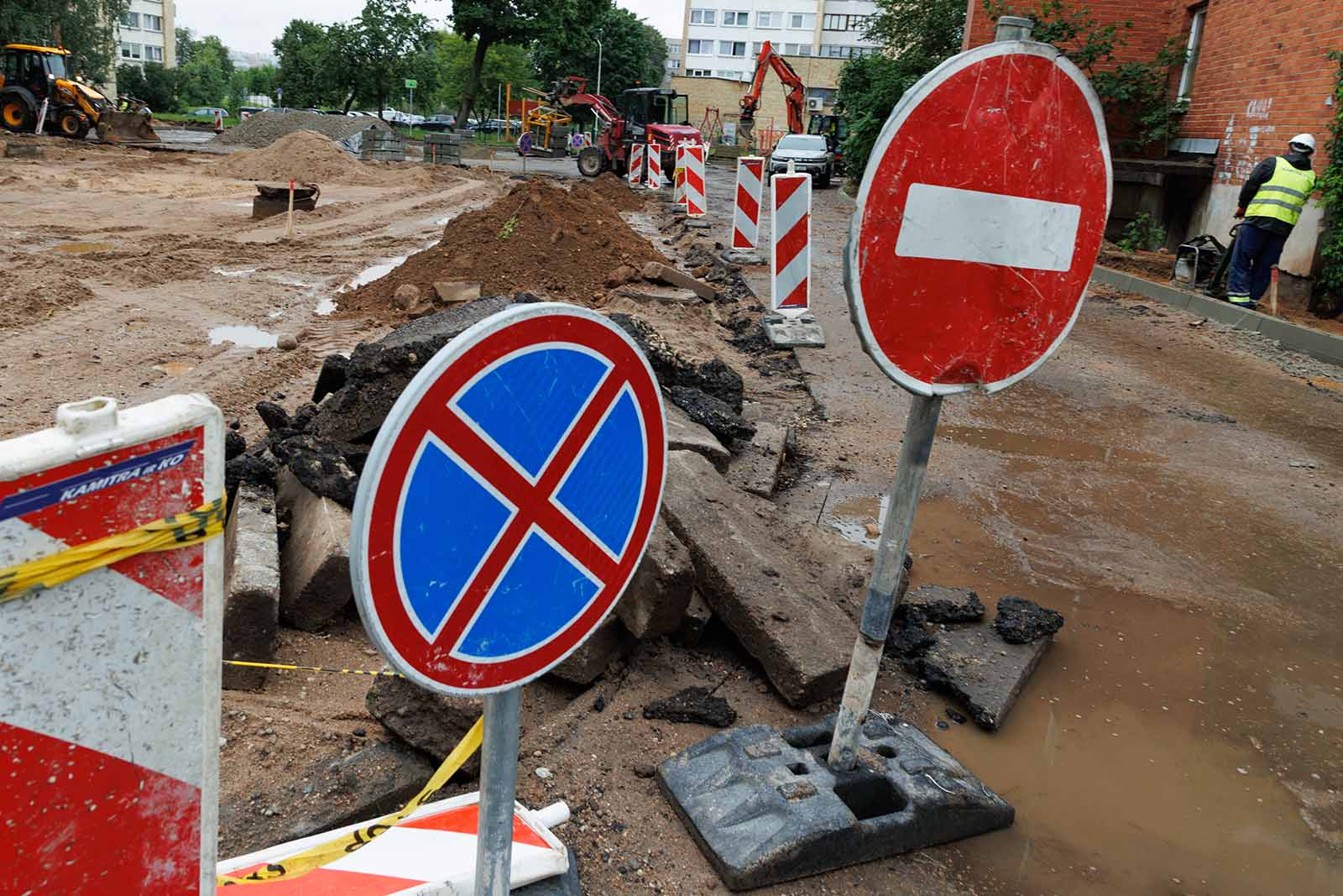 SPOL-drog-2026-05-26 Znaki ostrzegawcze remontu dróg.