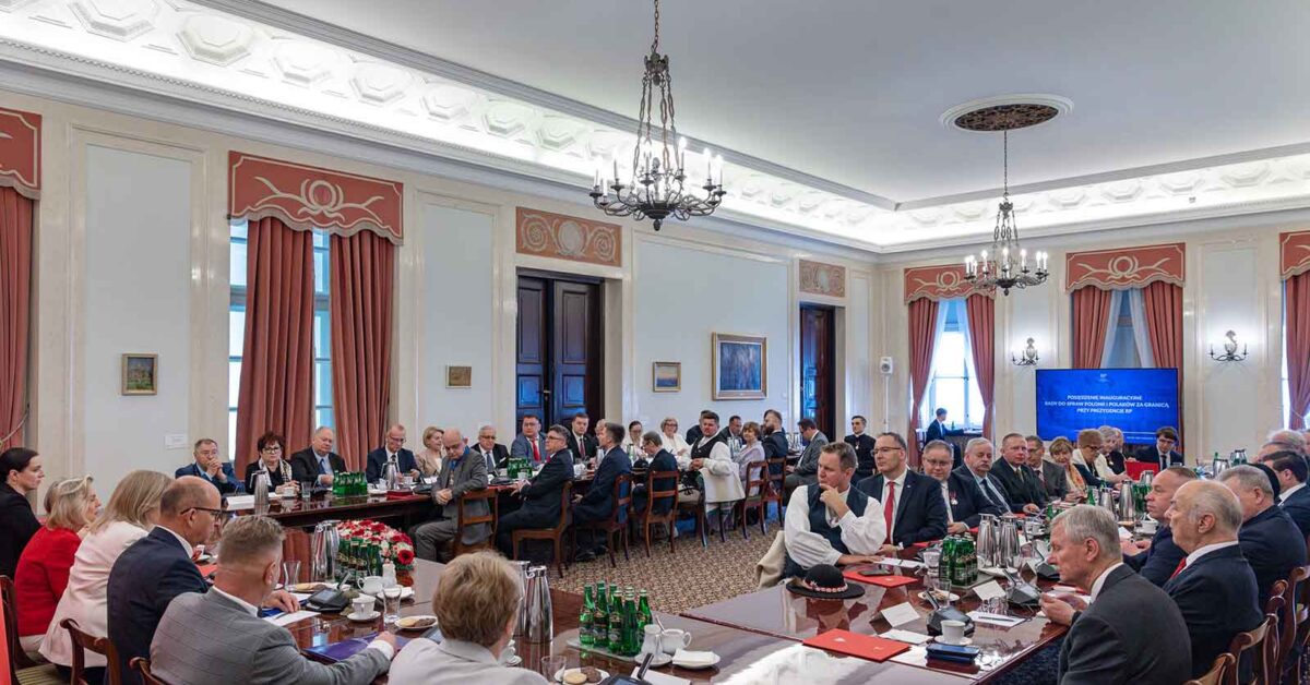 Prezydent Polski powołał Radę ds. Polonii i Polaków za Granicą. W składzie troje Polaków z Litwy