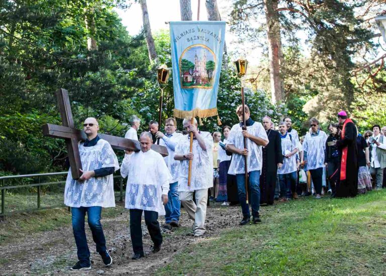 Procesja eucharystyczna.