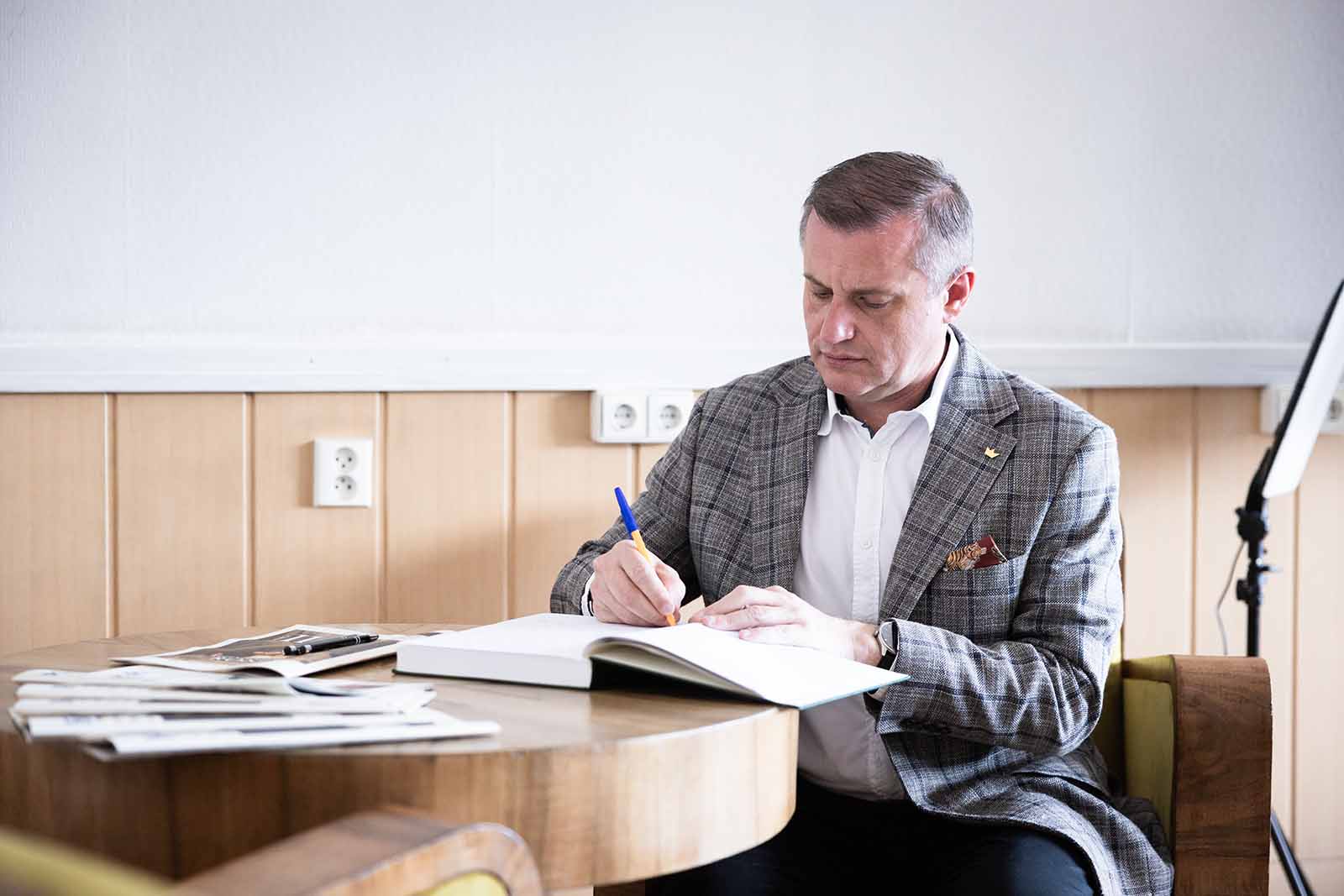 Europoseł Marcin Sypniewski.