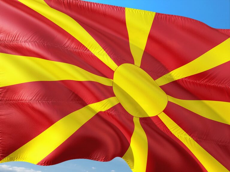 Flaga Macedonii Północnej.