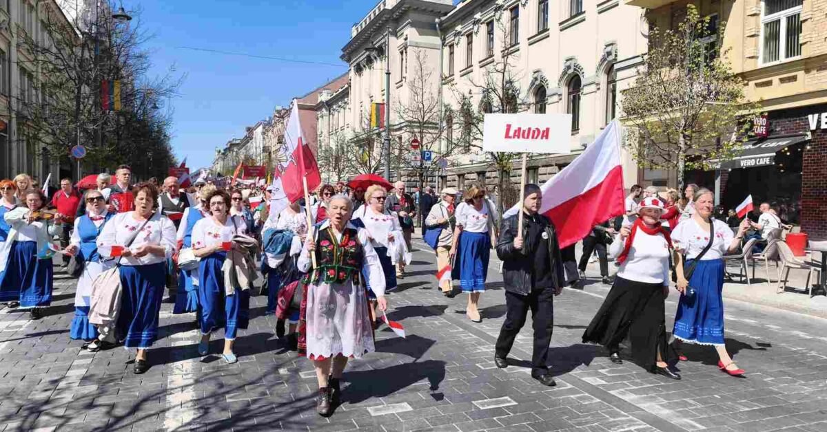 Majówka Polaków z Laudy