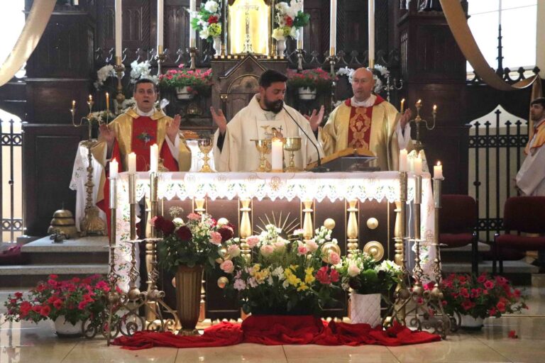 W dniu 24 czerwca mieszkańcy Ławaryszek i okolic świętowali Uroczystość Narodzenia św. Jana Chrzciciela – patrona parafii. Tegoroczne święto było wyjątkowe, ponieważ podczas uroczystości obchodzono również jubileusz 120-lecia wybudowania i oddania do użytku murowanego kościoła parafialnego w Ławaryszkach.