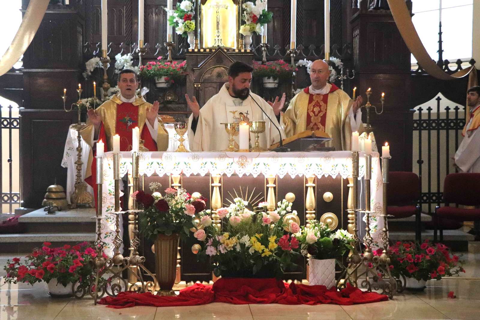 W dniu 24 czerwca mieszkańcy Ławaryszek i okolic świętowali Uroczystość Narodzenia św. Jana Chrzciciela – patrona parafii. Tegoroczne święto było wyjątkowe, ponieważ podczas uroczystości obchodzono również jubileusz 120-lecia wybudowania i oddania do użytku murowanego kościoła parafialnego w Ławaryszkach.