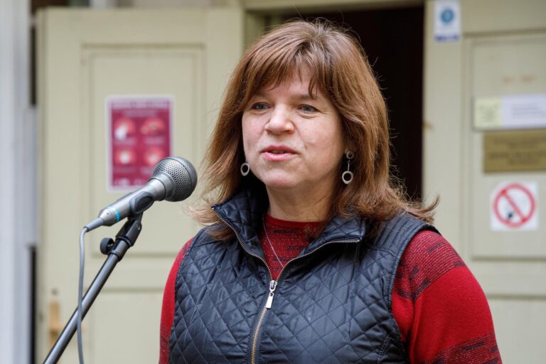 Alicja Dzisiewicz.